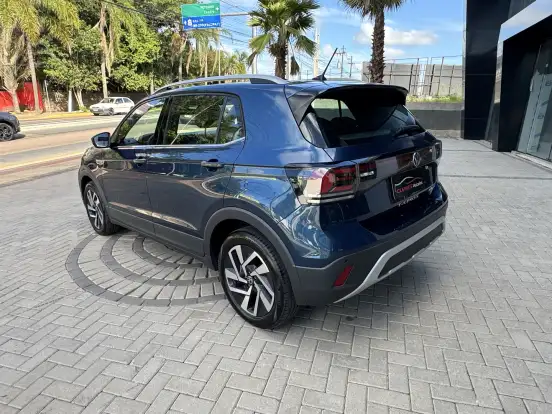 VOLKSWAGEN-T-CROSS-1.4 250 TSI TOTAL FLEX HIGHLINE AUTOMÁTICO VOLKSWAGEN-T-CROSS-2024