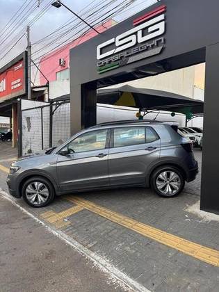VOLKSWAGEN T-CROSS 1.0 200 TSI TOTAL FLEX COMFORTLINE AUTOMÁTICO