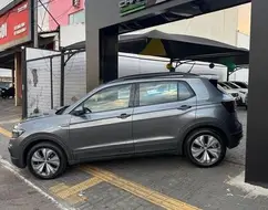 VOLKSWAGEN T-CROSS 1.0 200 TSI TOTAL FLEX COMFORTLINE AUTOMÁTICO VOLKSWAGEN T-CROSS 1.0 200 TSI TOTAL FLEX COMFORTLINE AUTOMÁTICO