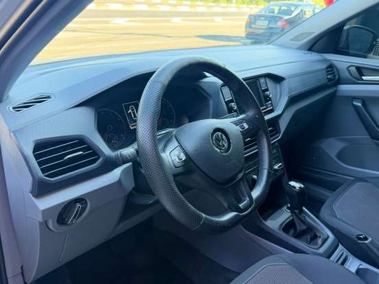 VOLKSWAGEN-T-CROSS-2020