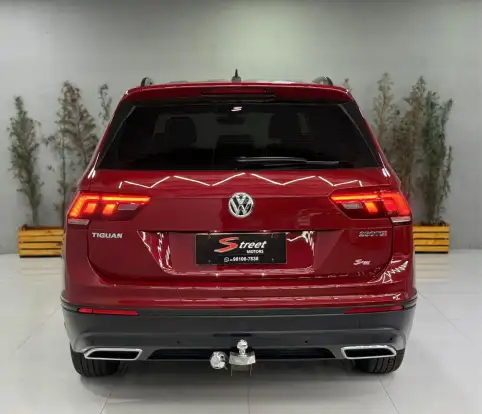 VOLKSWAGEN-TIGUAN-2018