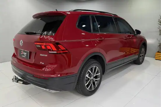 VOLKSWAGEN-TIGUAN-1.4 250 TSI TOTAL FLEX ALLSPACE TIPTRONIC VOLKSWAGEN-TIGUAN-2018