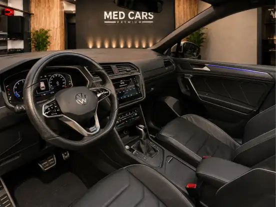 VOLKSWAGEN-TIGUAN-2.0 300 TSI GASOLINA ALLSPACE R-LINE AUTOMÁTICO VOLKSWAGEN-TIGUAN-2023