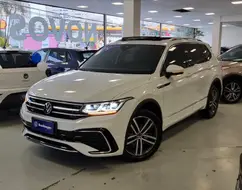 VOLKSWAGEN TIGUAN 2.0 300 TSI GASOLINA ALLSPACE R-LINE AUTOMÁTICO VOLKSWAGEN TIGUAN 2.0 300 TSI GASOLINA ALLSPACE R-LINE AUTOMÁTICO