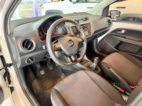 VOLKSWAGEN UP 1.0 TSI MOVE UP 12V FLEX 4P MANUAL