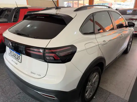 VOLKSWAGEN-VIRTUS-2021