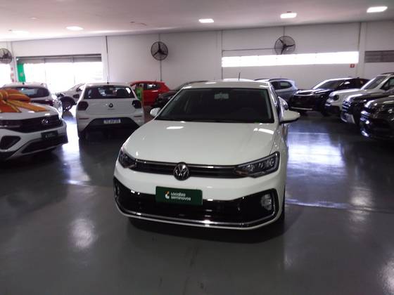 VOLKSWAGEN VIRTUS 1.0 170 TSI AUTOMÁTICO