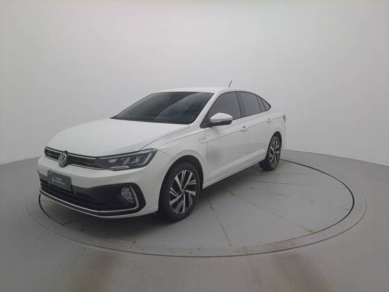 VOLKSWAGEN VIRTUS 1.0 200 TSI HIGHLINE AUTOMÁTICO