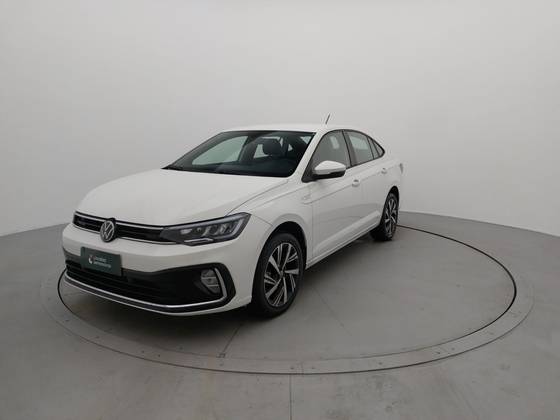 VOLKSWAGEN VIRTUS 1.0 200 TSI HIGHLINE AUTOMÁTICO