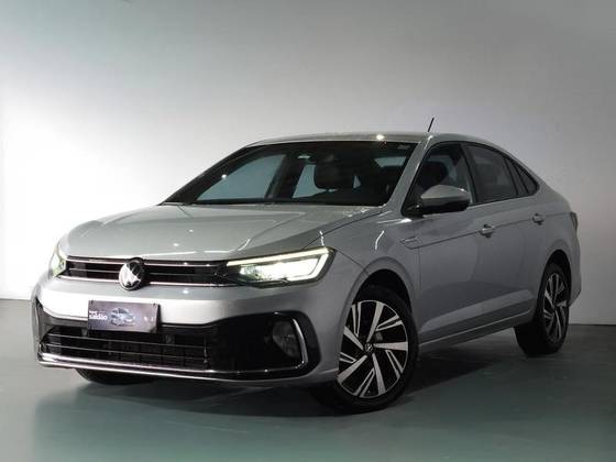 VOLKSWAGEN VIRTUS 1.0 200 TSI HIGHLINE AUTOMÁTICO