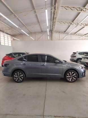 VOLKSWAGEN-VIRTUS-2024