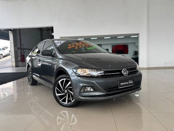 VOLKSWAGEN VIRTUS 1.0 200 TSI HIGHLINE AUTOMÁTICO