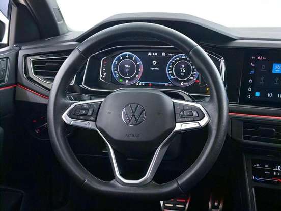 VOLKSWAGEN-VIRTUS-2023