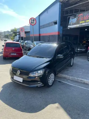 VOLKSWAGEN VOYAGE 1.6 MI COMFORTLINE 8V FLEX 4P MANUAL