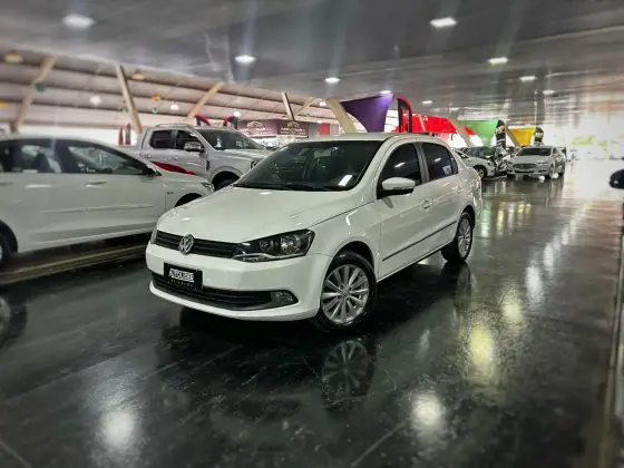 VOLKSWAGEN VOYAGE 1.6 MI HIGHLINE 8V FLEX 4P MANUAL
