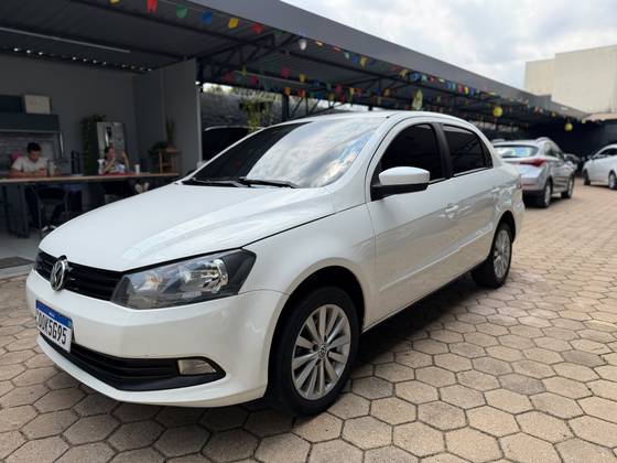 VOLKSWAGEN VOYAGE 1.0 MI TRENDLINE 8V FLEX 4P MANUAL