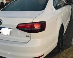 VOLKSWAGEN JETTA 1.4 16V TSI COMFORTLINE GASOLINA 4P TIPTRONIC VOLKSWAGEN JETTA 1.4 16V TSI COMFORTLINE GASOLINA 4P TIPTRONIC