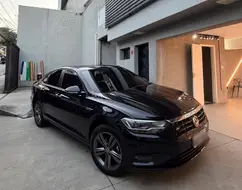 VOLKSWAGEN JETTA 1.4 250 TSI TOTAL FLEX R-LINE TIPTRONIC VOLKSWAGEN JETTA 1.4 250 TSI TOTAL FLEX R-LINE TIPTRONIC