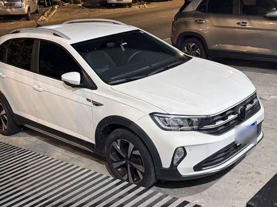 VOLKSWAGEN-NIVUS-1.0 200 TSI TOTAL FLEX HIGHLINE AUTOMÁTICO VOLKSWAGEN-NIVUS-2023