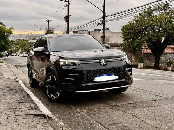 VOLKSWAGEN TIGUAN 2.0 350 TSI GASOLINA R-LINE 4MOTION AUTOMÁTICO