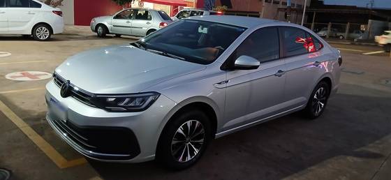 VOLKSWAGEN VIRTUS 1.0 170 TSI AUTOMÁTICO