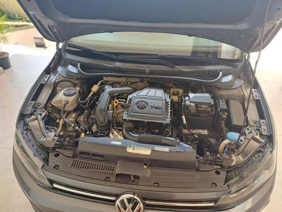 VOLKSWAGEN-VIRTUS-1.0 200 TSI COMFORTLINE AUTOMÁTICO VOLKSWAGEN-VIRTUS-2019