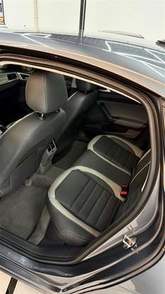 VOLKSWAGEN-VIRTUS-1.0 200 TSI HIGHLINE AUTOMÁTICO VOLKSWAGEN-VIRTUS-2018