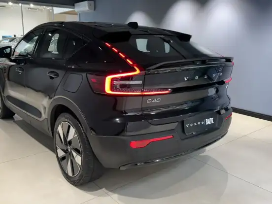 VOLVO-C40-P6 RECHARGE ELECTRIC PLUS VOLVO-C40-2023