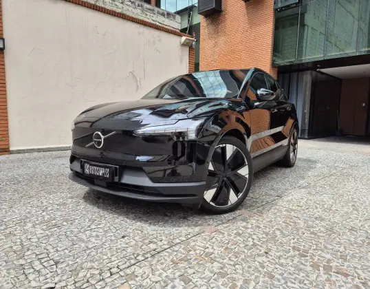 VOLVO EX30 69 KW ELÉTRICO ULTRA