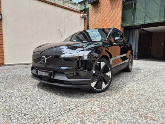 VOLVO-EX30-69 KW ELÉTRICO ULTRA VOLVO-EX30-2024