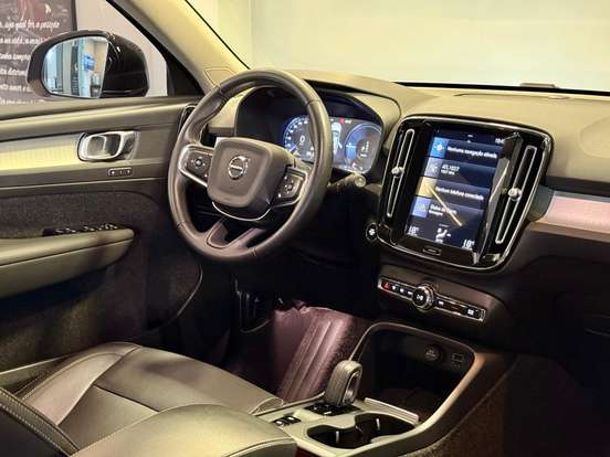 VOLVO-XC40-1.5 T5 RECHARGE MOMENTUM GEARTRONIC VOLVO-XC40-2021