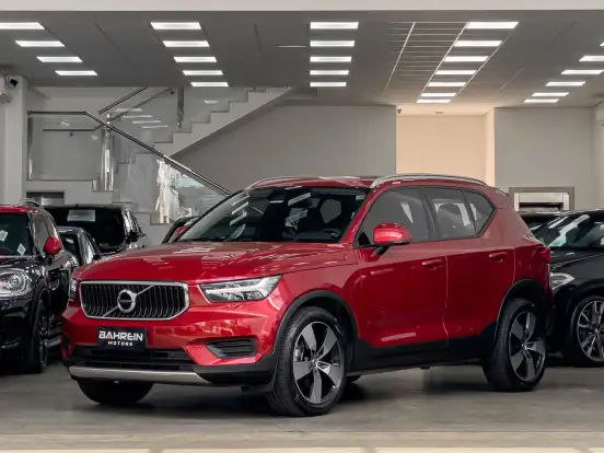 VOLVO-XC40-2.0 T5 GASOLINA MOMENTUM AWD GEARTRONIC VOLVO-XC40-2018