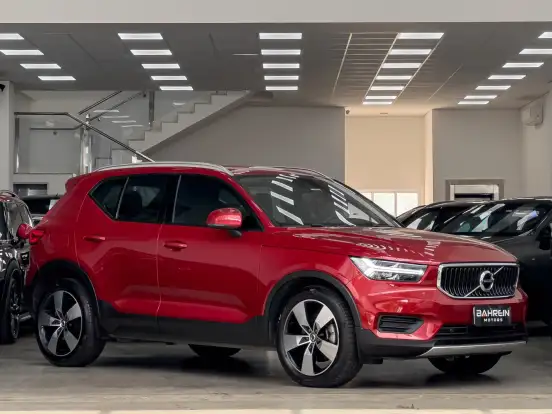 VOLVO-XC40-2.0 T5 GASOLINA MOMENTUM AWD GEARTRONIC VOLVO-XC40-2018