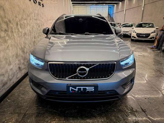 VOLVO-XC40-2.0 T4 GASOLINA GEARTRONIC VOLVO-XC40-2019