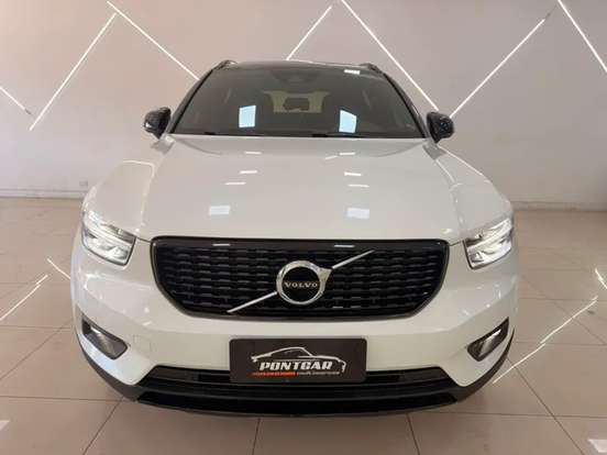 VOLVO-XC40-2.0 T5 GASOLINA MOMENTUM AWD GEARTRONIC VOLVO-XC40-2019
