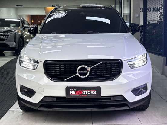 VOLVO-XC40-2.0 T5 GASOLINA R-DESIGN AWD GEARTRONIC VOLVO-XC40-2019