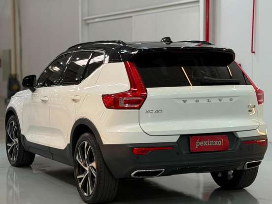 VOLVO-XC40-2.0 T5 GASOLINA R-DESIGN AWD GEARTRONIC VOLVO-XC40-2019