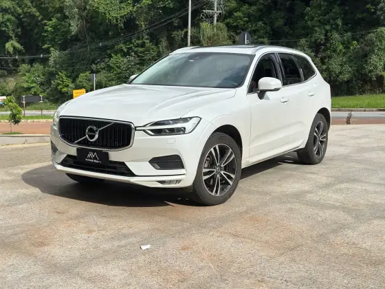 VOLVO XC60 2.0 T5 GASOLINA MOMENTUM AWD GEARTRONIC