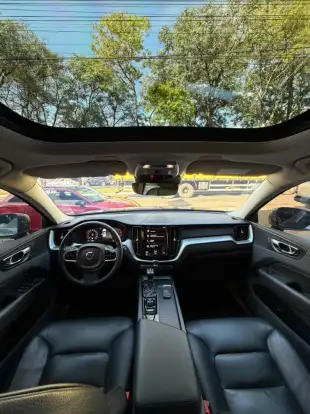 VOLVO-XC60-2019