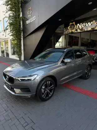 VOLVO-XC60-2019