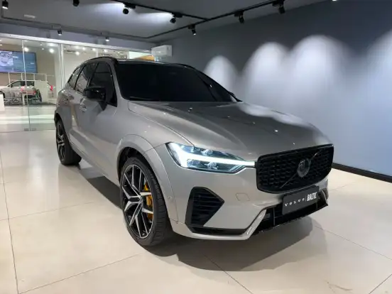 VOLVO-XC60-2023