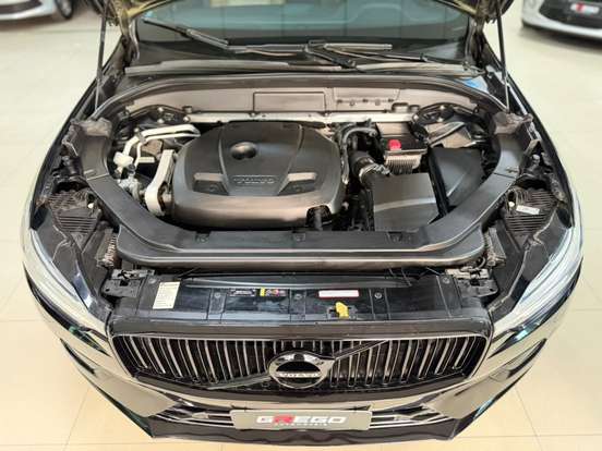 VOLVO-XC60-2.0 T5 GASOLINA MOMENTUM AWD GEARTRONIC VOLVO-XC60-2018