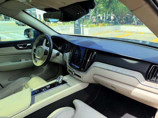 VOLVO-XC60-2.0 T8 HYBRID INSCRIPTION AWD GEARTRONIC VOLVO-XC60-2019