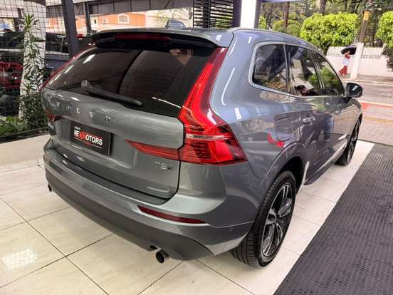 VOLVO-XC60-2.0 T8 HYBRID MOMENTUM AWD GEARTRONIC VOLVO-XC60-2020