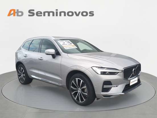 VOLVO-XC60-2023