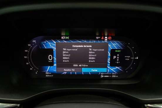 VOLVO-XC60-2022