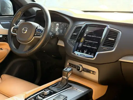 VOLVO-XC90-2.0 T6 GASOLINA MOMENTUM AWD GEARTRONIC VOLVO-XC90-2019