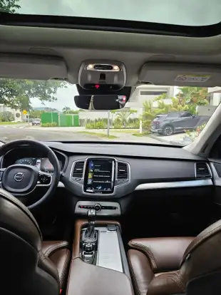 VOLVO-XC90-2019