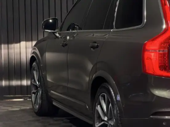 VOLVO-XC90-2.0 T6 GASOLINA MOMENTUM AWD GEARTRONIC VOLVO-XC90-2018