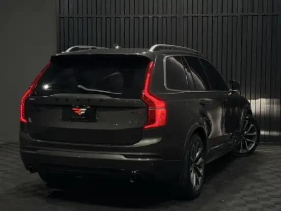 VOLVO-XC90-2.0 T6 GASOLINA MOMENTUM AWD GEARTRONIC VOLVO-XC90-2018